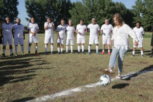 Comienzo con f&uacute;tbol y alegr&iacute;a