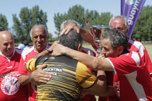 Los amigos nunca se van