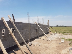 AFUCO &ldquo;pega ladrillos&rdquo; en su predio de la Ruta 9