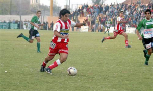 Afuco de Villa Mar&iacute;a va con un Pirata