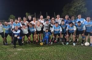 12 de Octubre de General Vedia jug&oacute; varios amistosos antes de Posadas. 