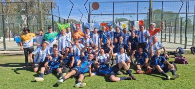 Argentino de Pico Truncado meti&oacute; dos equipos en las finales de ma&ntilde;ana en el Martearena. 