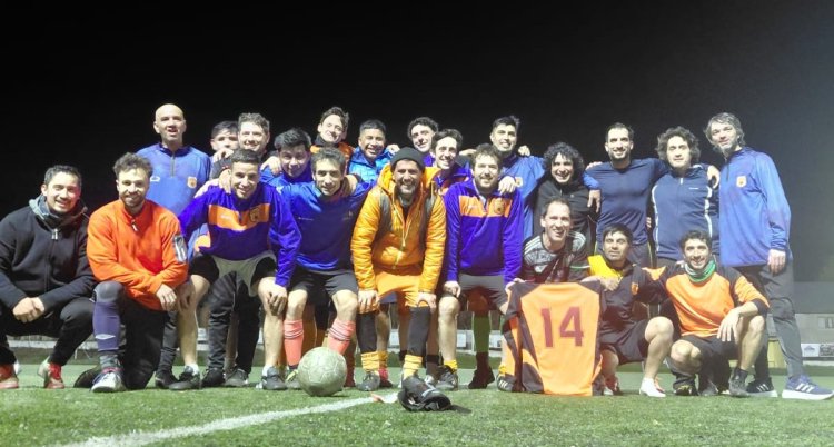 Las categor&iacute;as +35 y +42 de Chapelco durante un entrenamiento semanal. 
