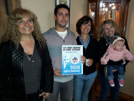 La familia de Sergio Scivoletto ayer en la conferencia de prensa. Su hermana Roxana, su hijo Mart&iacute;n, su esposa Nilda, su hija Romina y su nieta Guadalupe. 