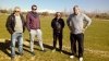 Los dirigentes Carlos Acosta, Dar&iacute;o Weglin y Alejandro Comas junto al mendocino Carlos Marini, uno de los colaboradores del torneo.
