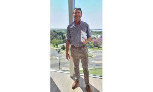 Dar&iacute;o Weglin, tesorero AAVF.