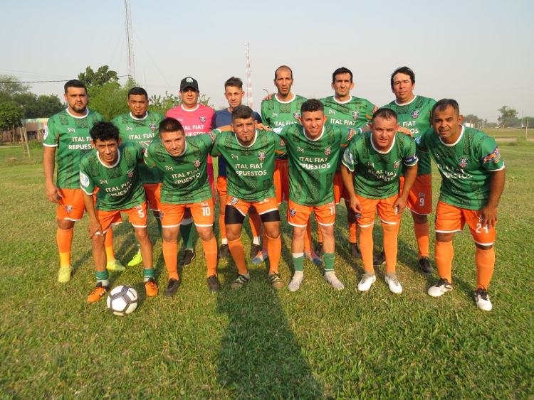 Club Social, Cultural, Deportivo 100 Viviendas campeón Provincial en Formosa. 