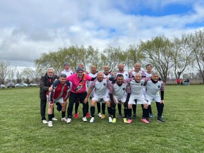 El campeon de Viedma +60, La Caleta FC, participar&aacute; con dos equipos en el Nacional de R&iacute;o Segundo. 