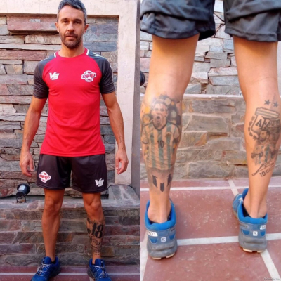 Cristian Oviedo, el delantero de Afuco de Villa María, que lleva a Messi en su piel